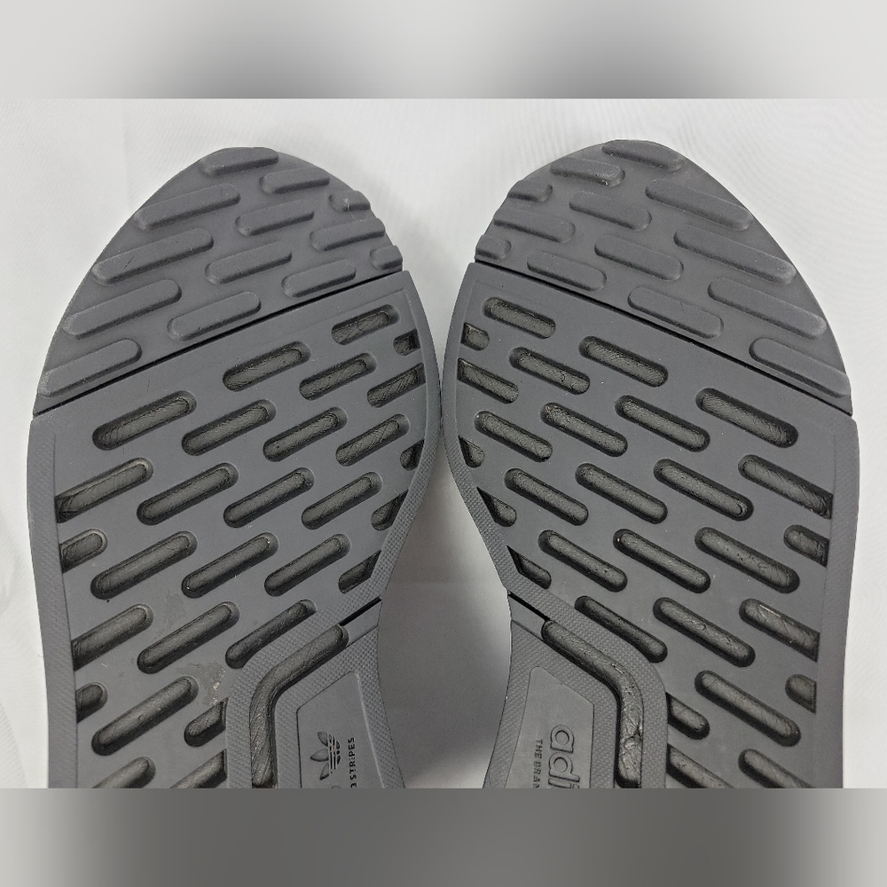Adidas Multix Athletic Comfort Shoes Womens Size 7.5 Black Sneakers FZ3453 - Picture 12 of 12